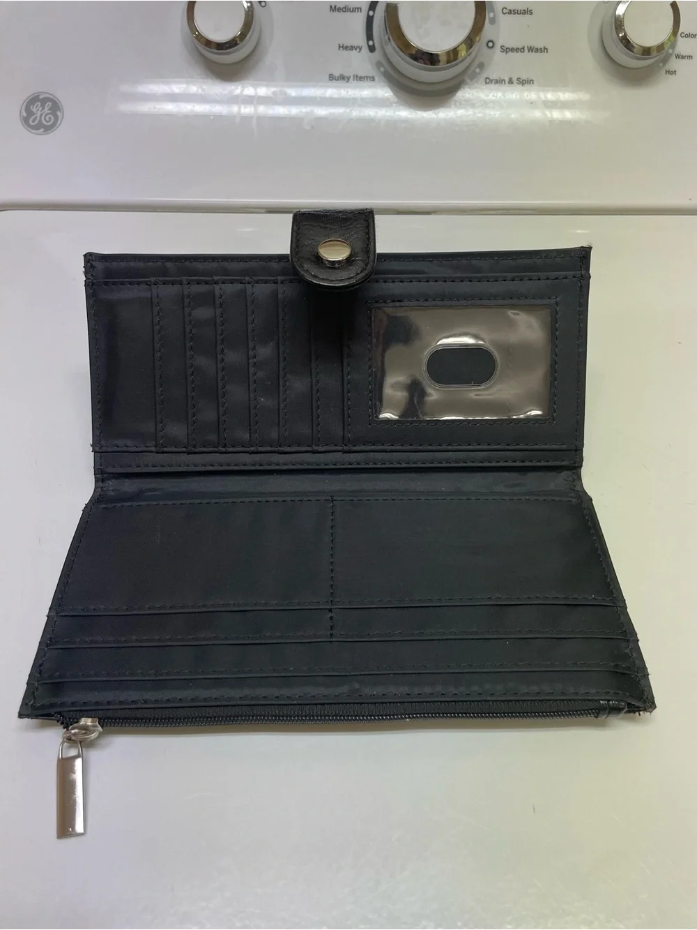 Classic Black Women's Long Wallet with Snap Closure - Picture 3 of 6